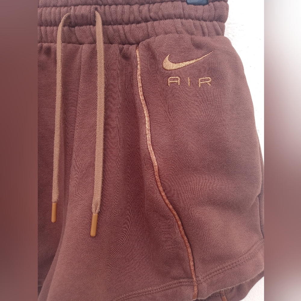Nike Air High Rise Fleece Short‎ - Picture 5 of 12